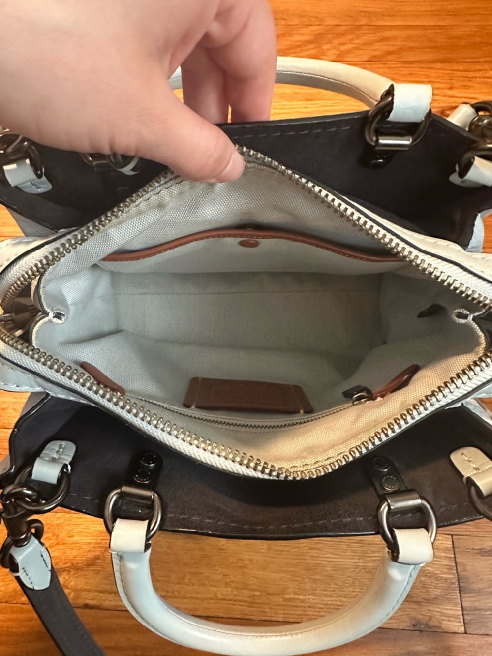 1941 Coach Rogue 25 Bag with Matching Wallet in Sky Blue - Picture 5 of 14